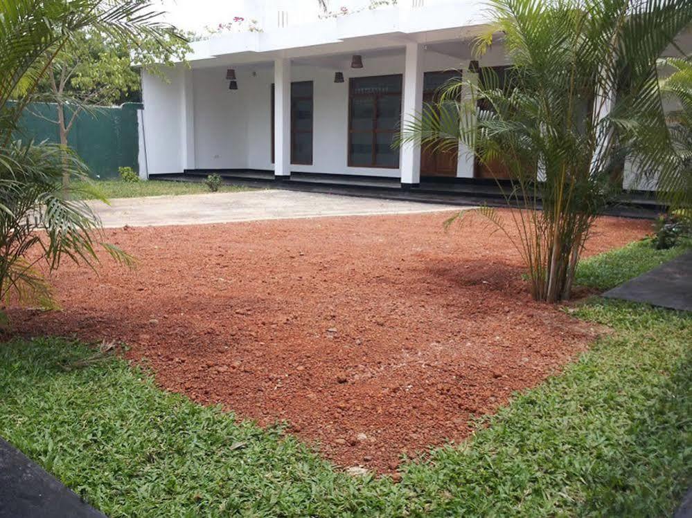 Hotel Milano Grand Dambulla Exterior foto